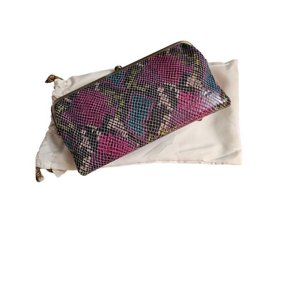 HOBO NWT & Dust Bag Leather Snakskin Lauren Wallet - Picture 8 of 8